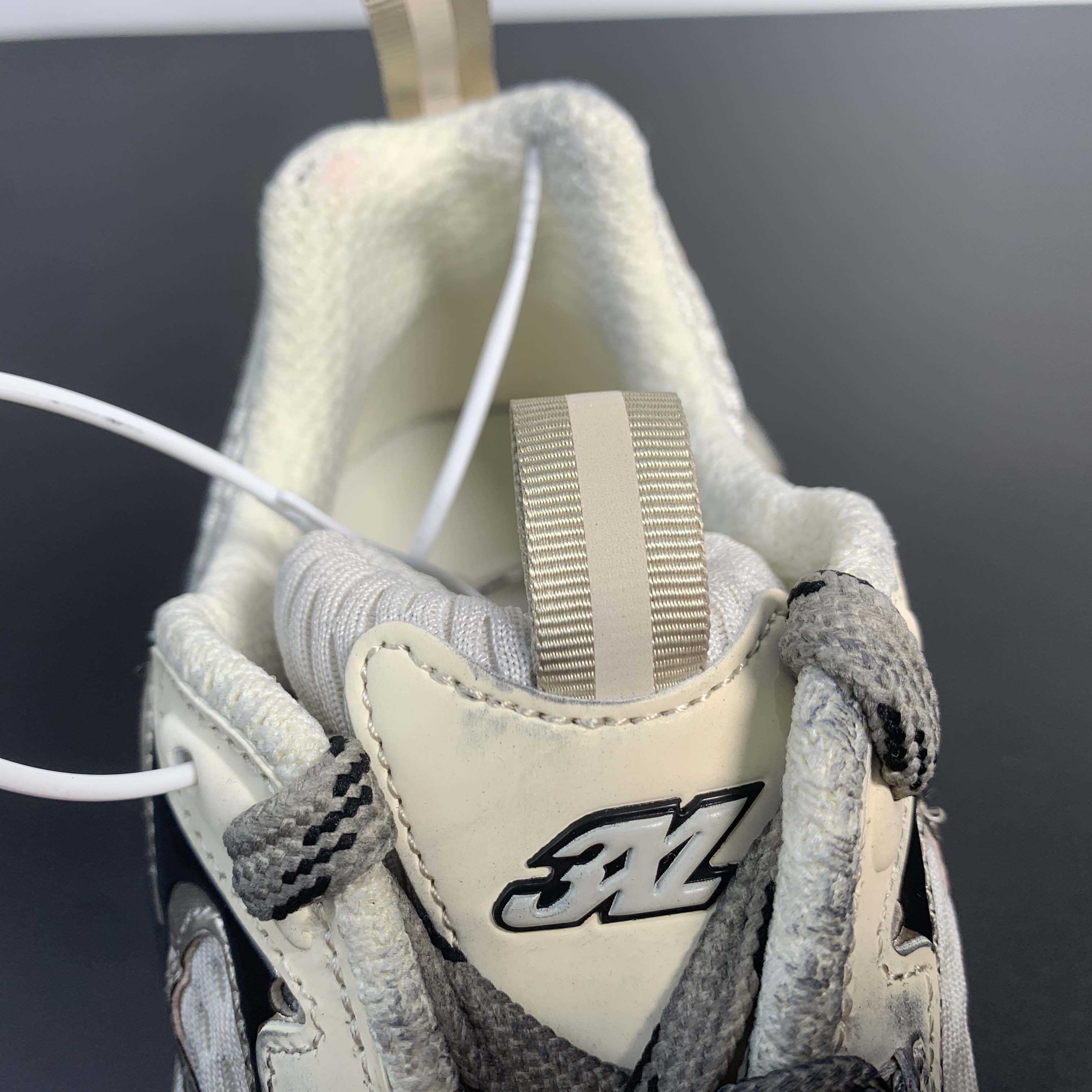 Balenciaga 3XL Trainers - DesignerGu