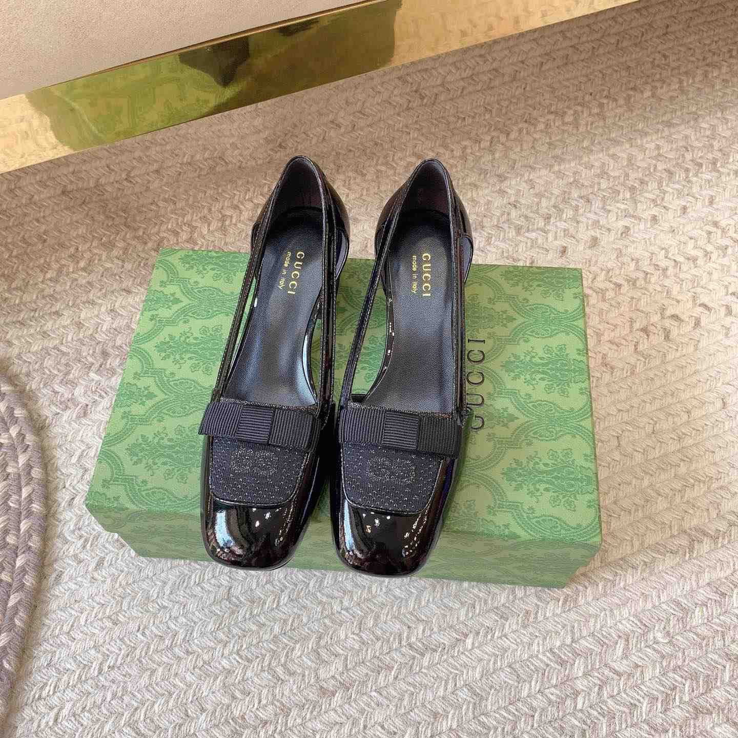 Gucci Women's Pump With GG Canvas - DesignerGu