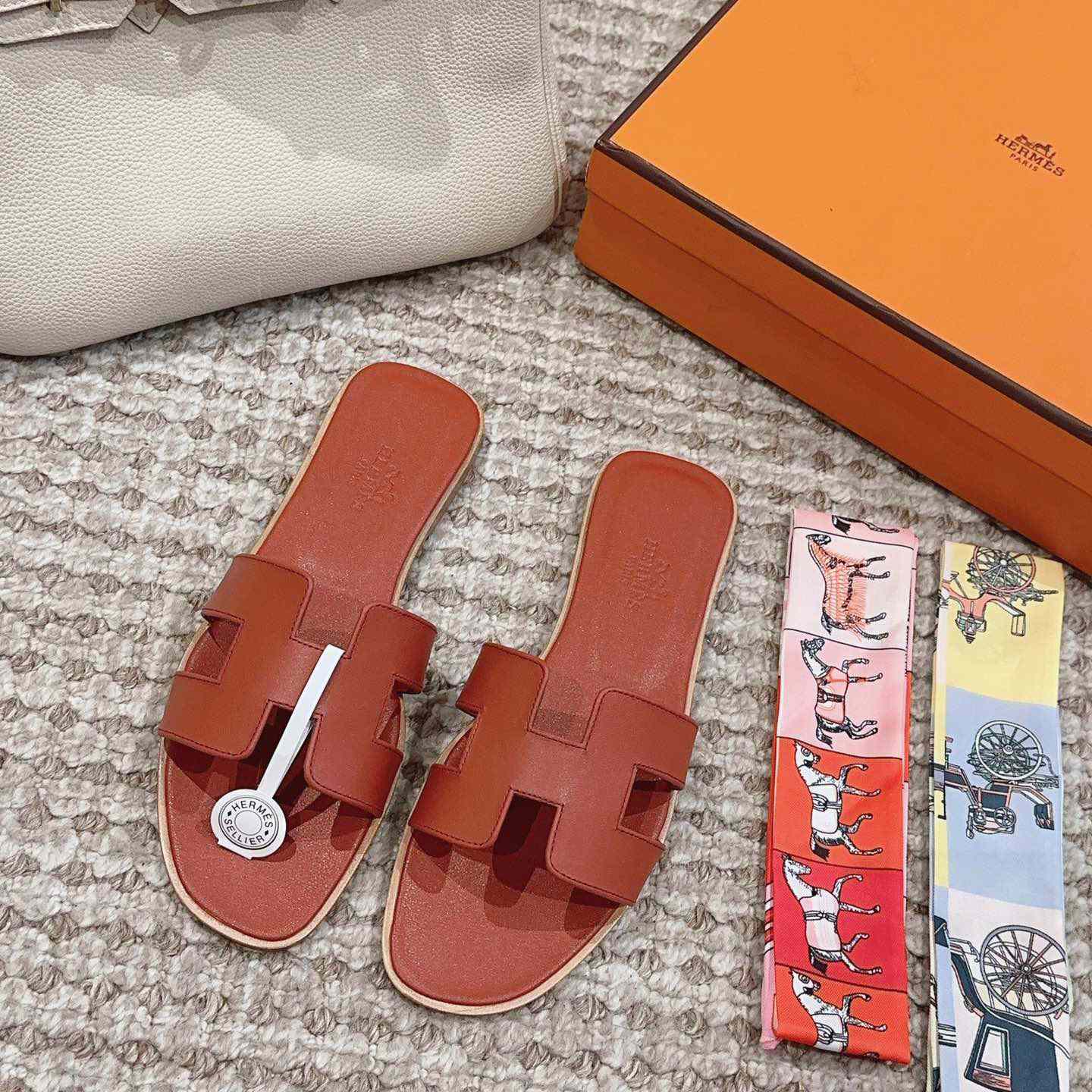 Hermes Oran Sandal - DesignerGu