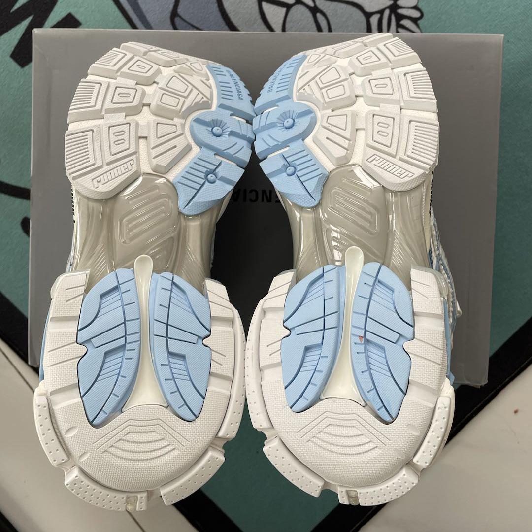 Balenciaga Runner Sneaker In Blue - DesignerGu