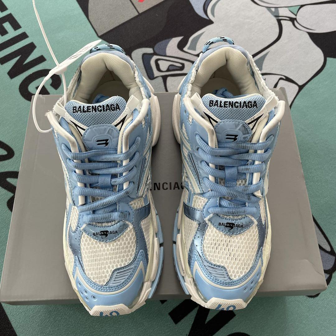 Balenciaga Runner Sneaker In Blue - DesignerGu