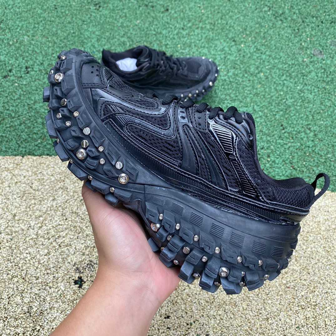 Balenciaga Bouncer Sneaker - DesignerGu