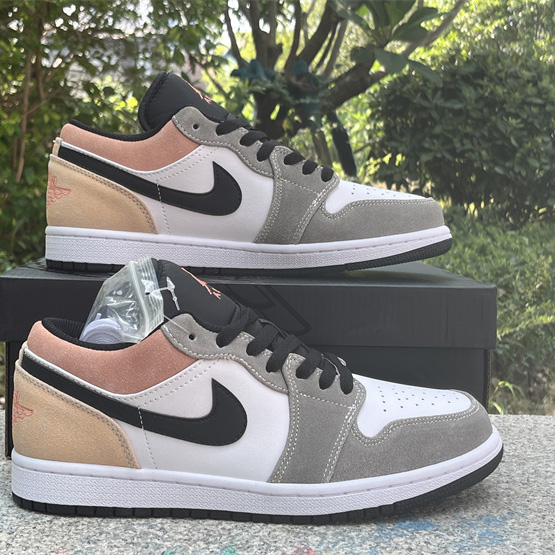 Air Jordan 1 Low Sneaker   DX4334-008  - DesignerGu