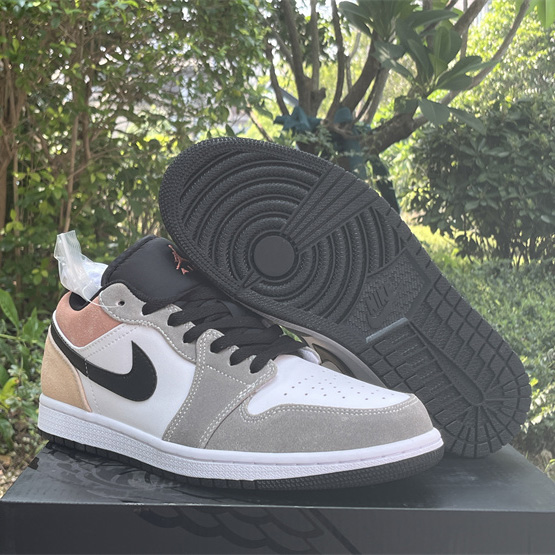 Air Jordan 1 Low Sneaker   DX4334-008  - DesignerGu