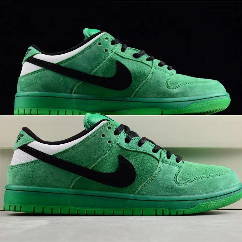 Nike SB Dunk Low Sneakers     FZ8320-400 - DesignerGu