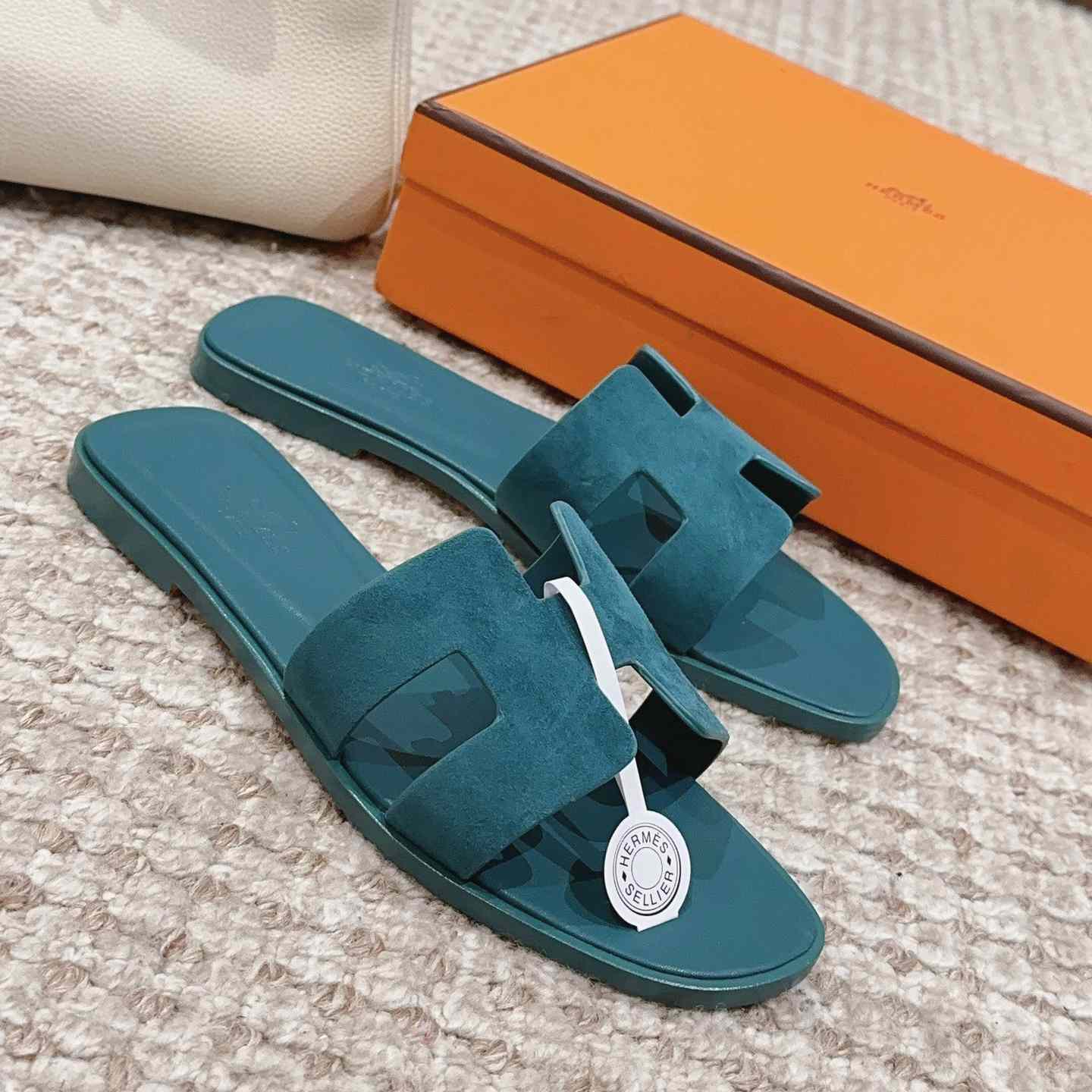 Hermes Oran Sandal - DesignerGu