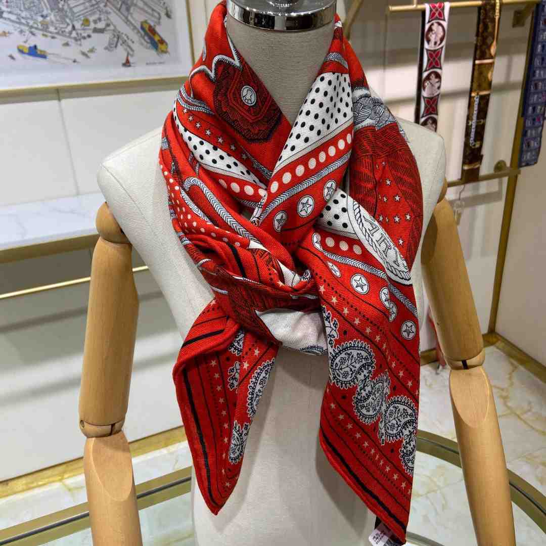 Hermes Zouaves et Dragons Bandana Shawl 140 - DesignerGu