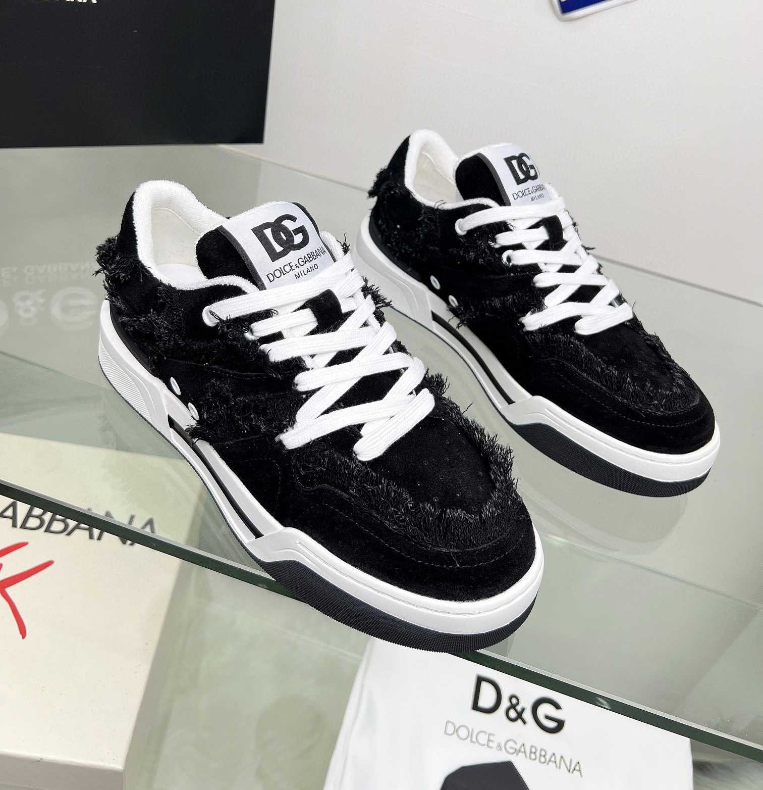 Dolce & Gabbana Denim New Roma Sneakers - DesignerGu