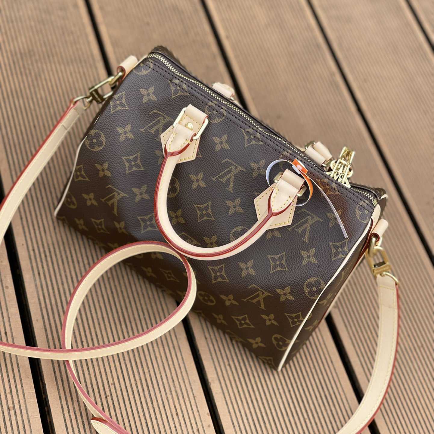 Louis Vuitton Speedy Bandoulière 25   M41113 - DesignerGu