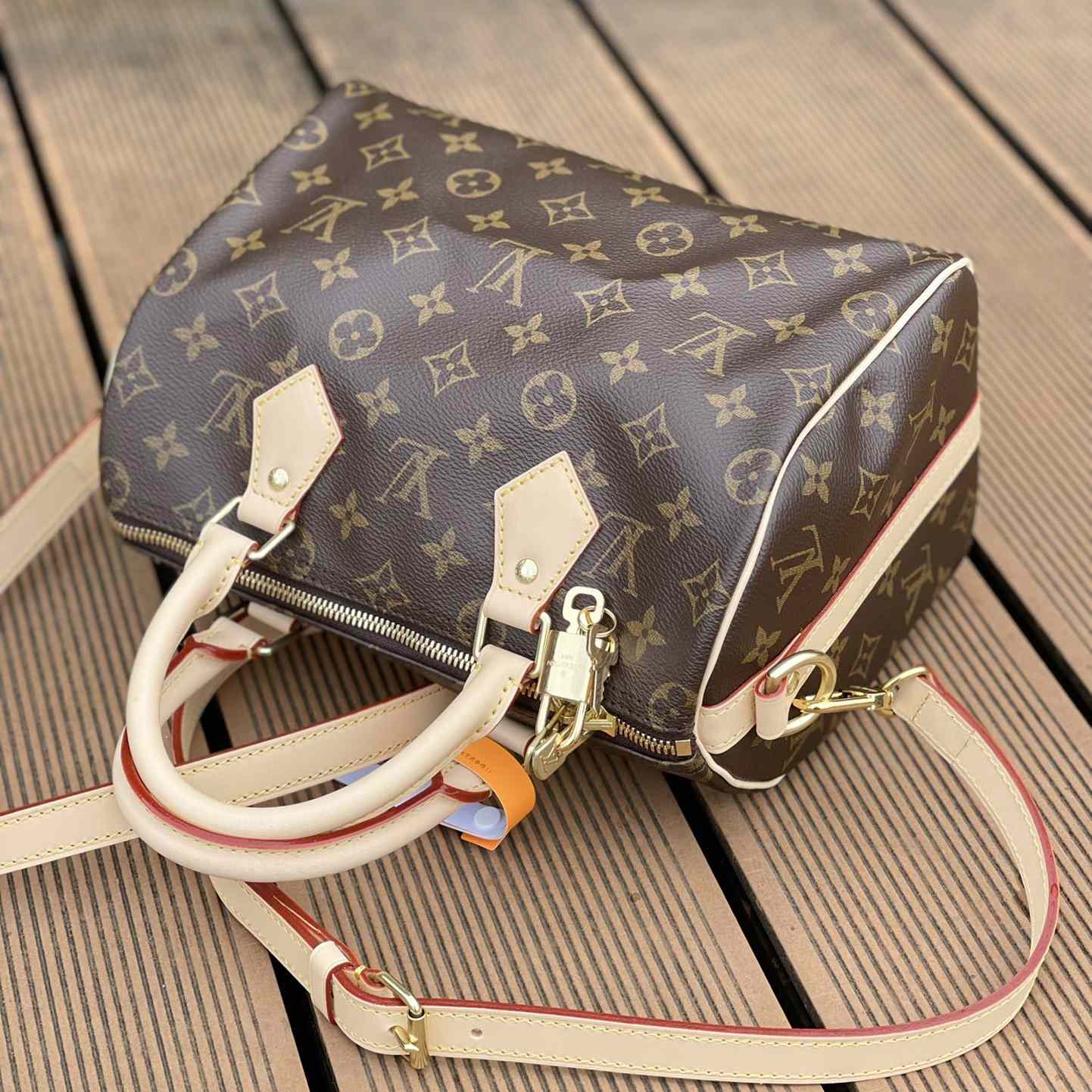 Louis Vuitton Speedy Bandoulière 25   M41113 - DesignerGu