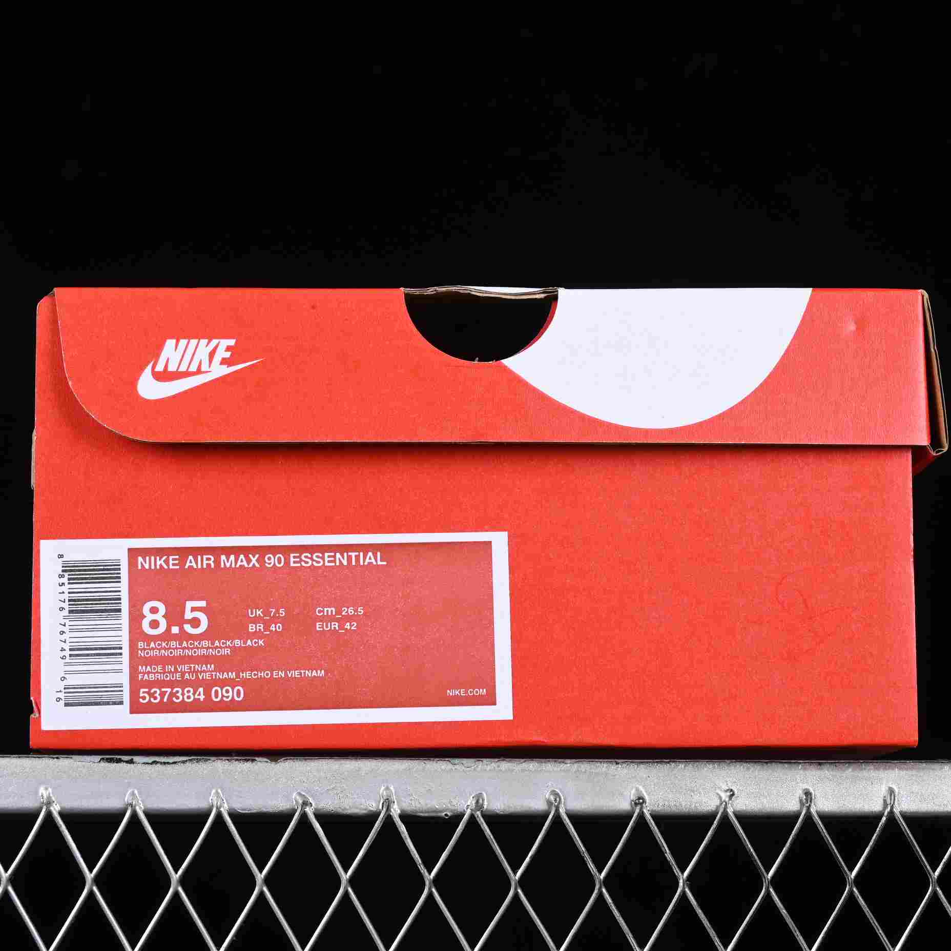 Nike Air Max 90 Sneakers     537384-090 - DesignerGu