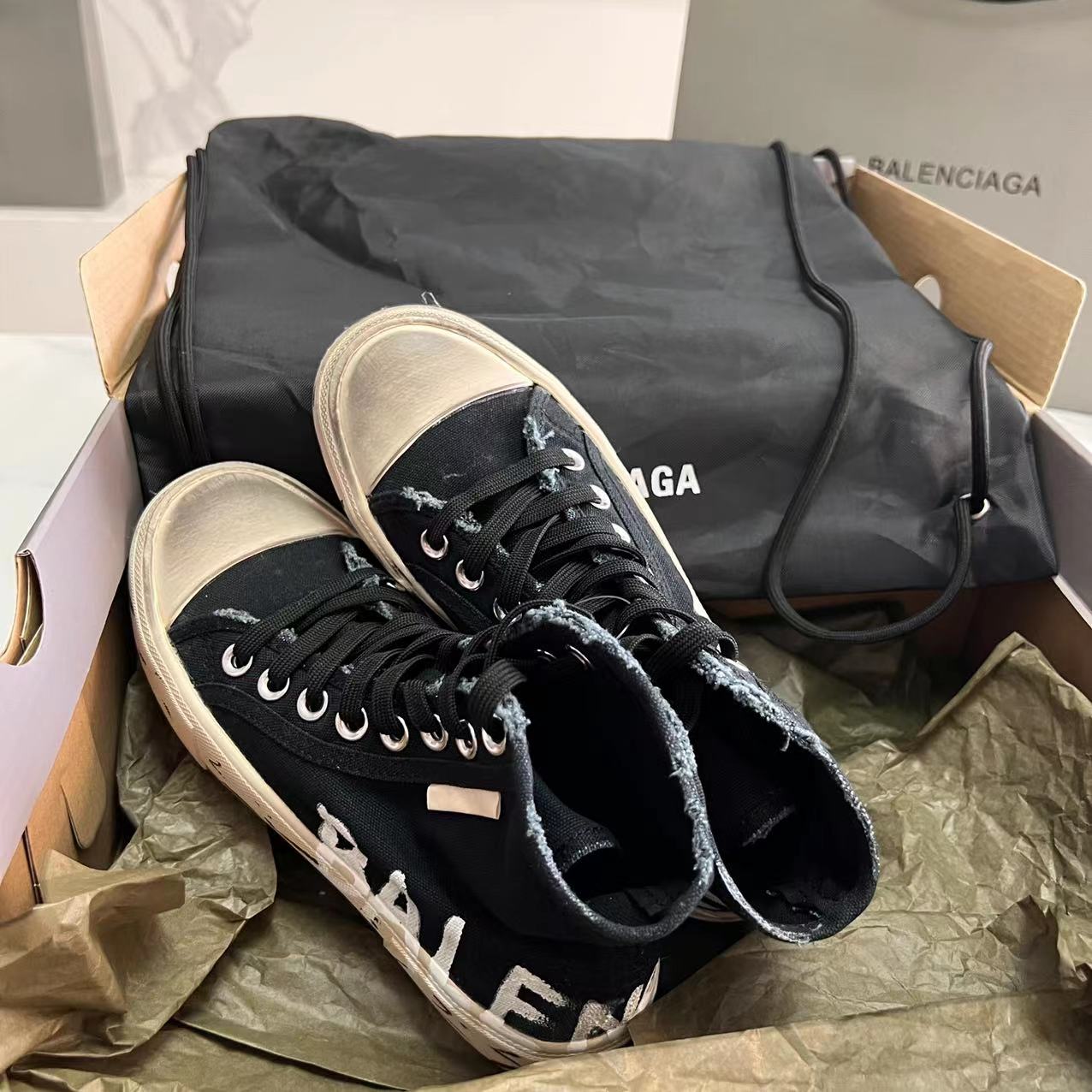 Balenciaga Paris High Top Graffiti Sneaker In Black - DesignerGu