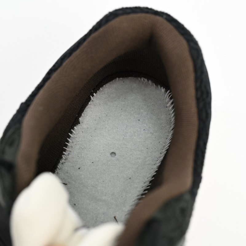 NikeAir Zoom Vomero 5 Pure Black Sneaker    FD0533-010  - DesignerGu