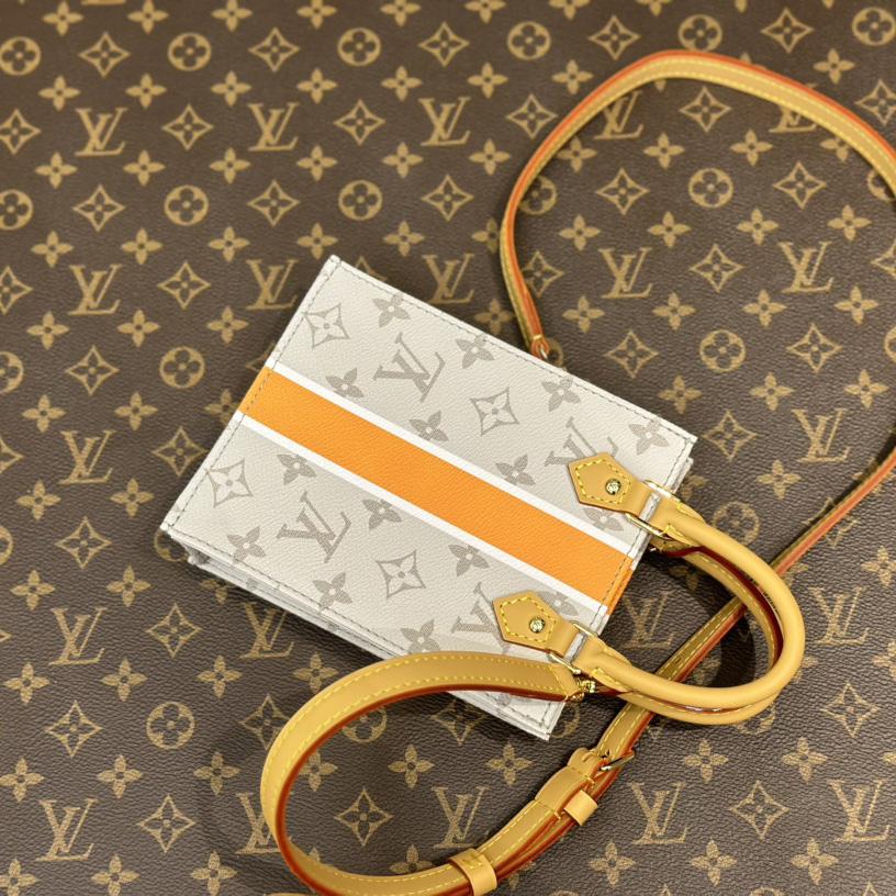 Louis Vuitton Petit Sac Plat(14 x 17 x 5cm)   M23615 - DesignerGu