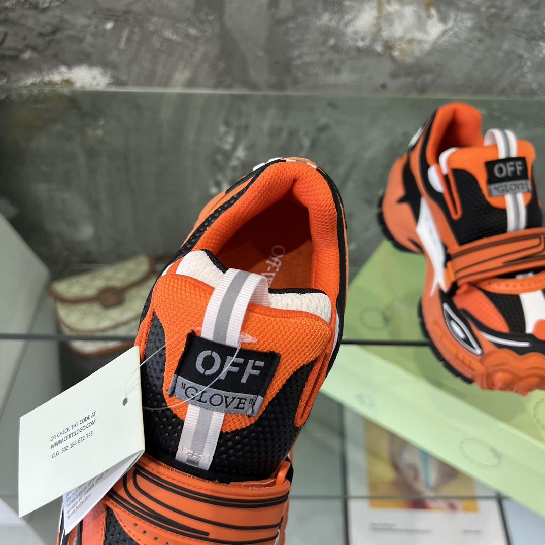 Off White Glove Slip-on Sneakers - DesignerGu