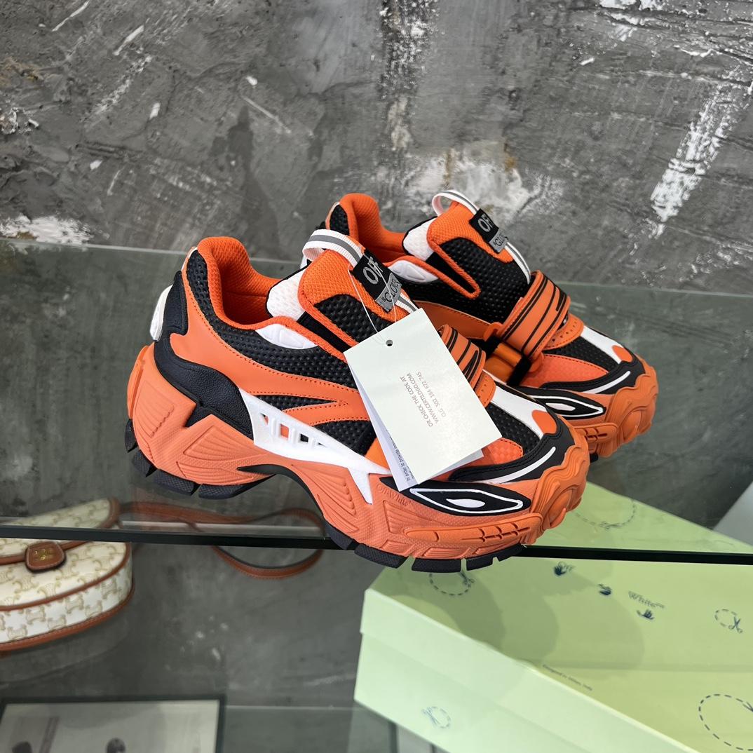 Off White Glove Slip-on Sneakers - DesignerGu