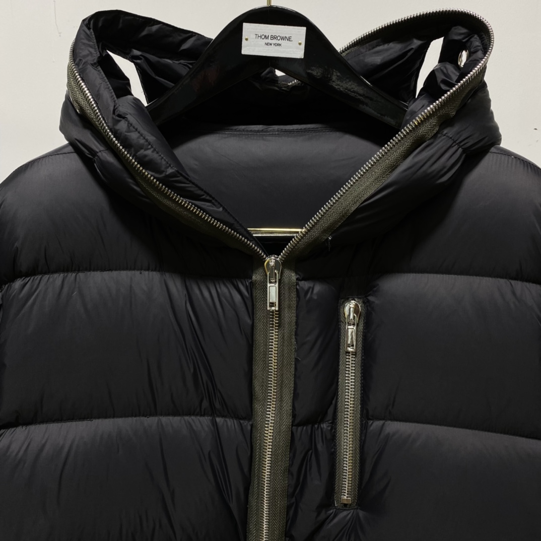 Rick Owens Short Down Jacket - DesignerGu