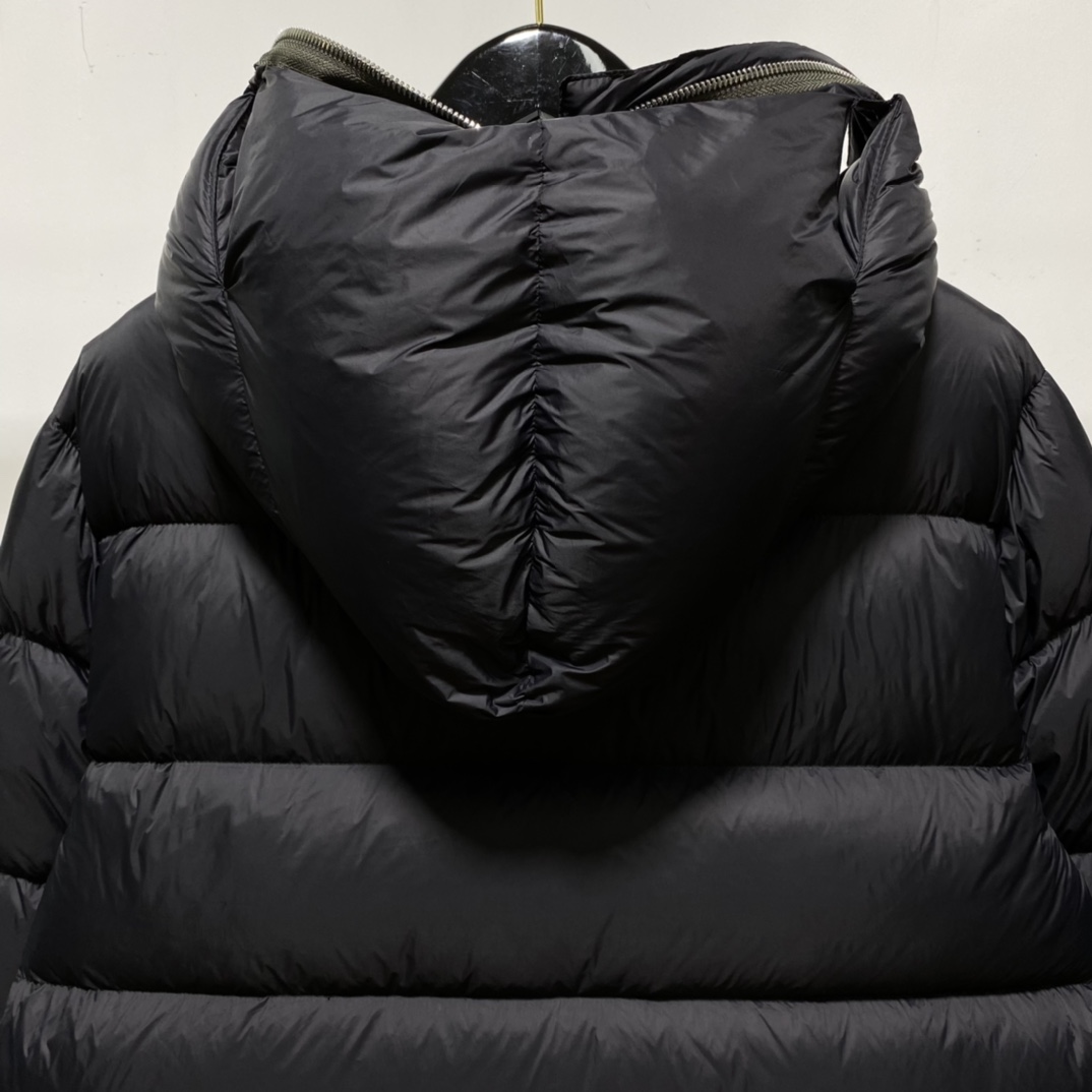 Rick Owens Short Down Jacket - DesignerGu