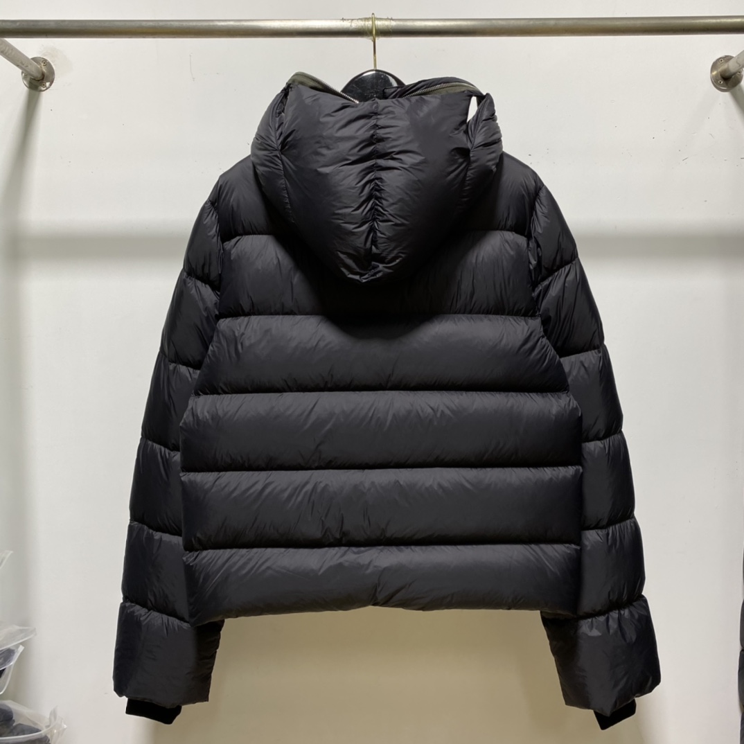 Rick Owens Short Down Jacket - DesignerGu