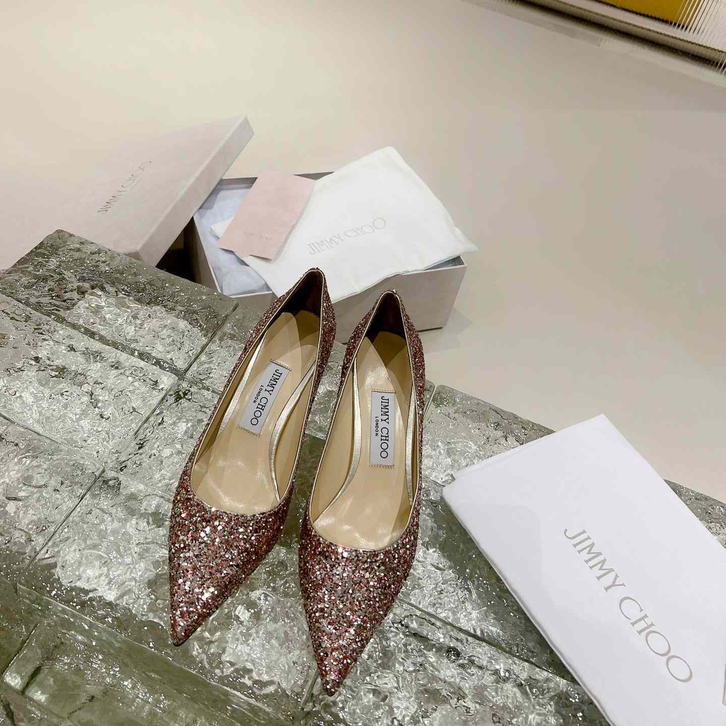 Jimmy Choo Love 65mm Glitter-detail Pumps - DesignerGu