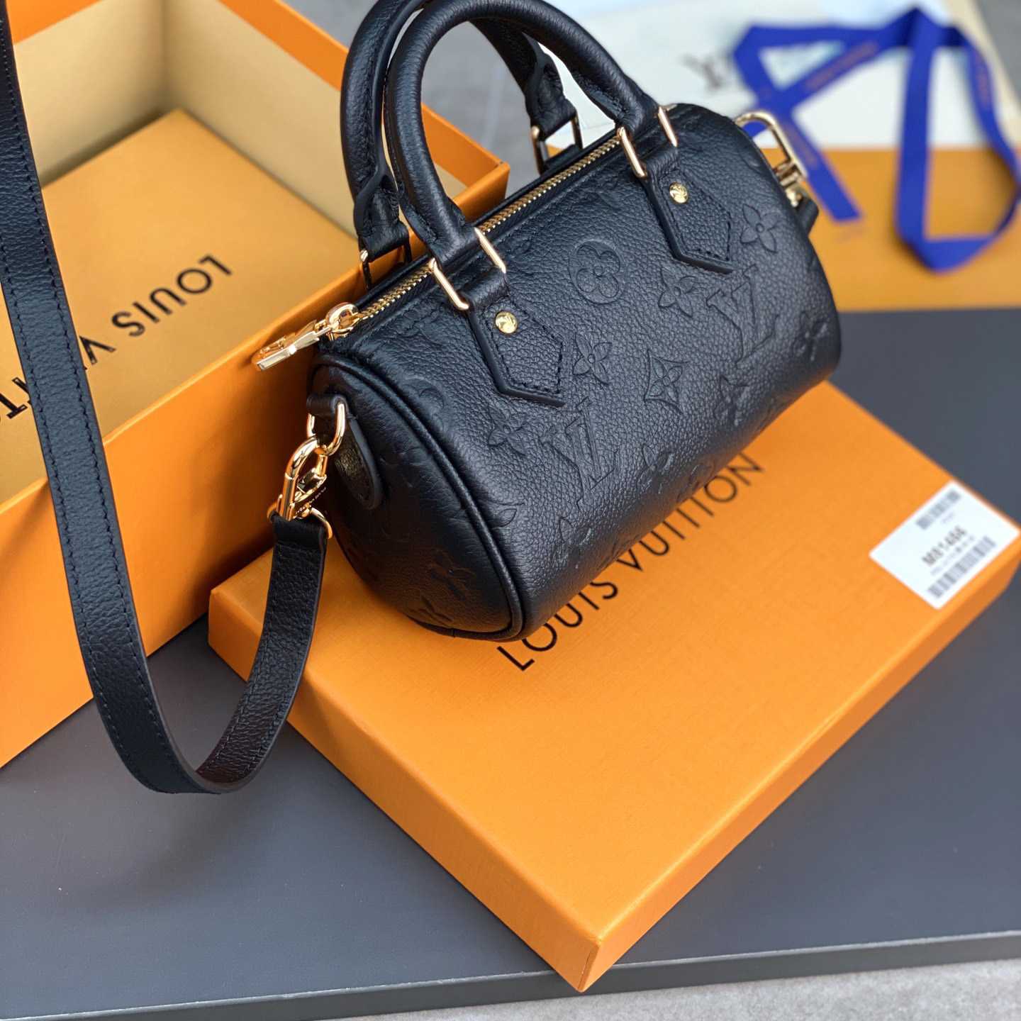 Louis Vuitton Nano Speedy (16-10-7.5cm)       M82450 - DesignerGu