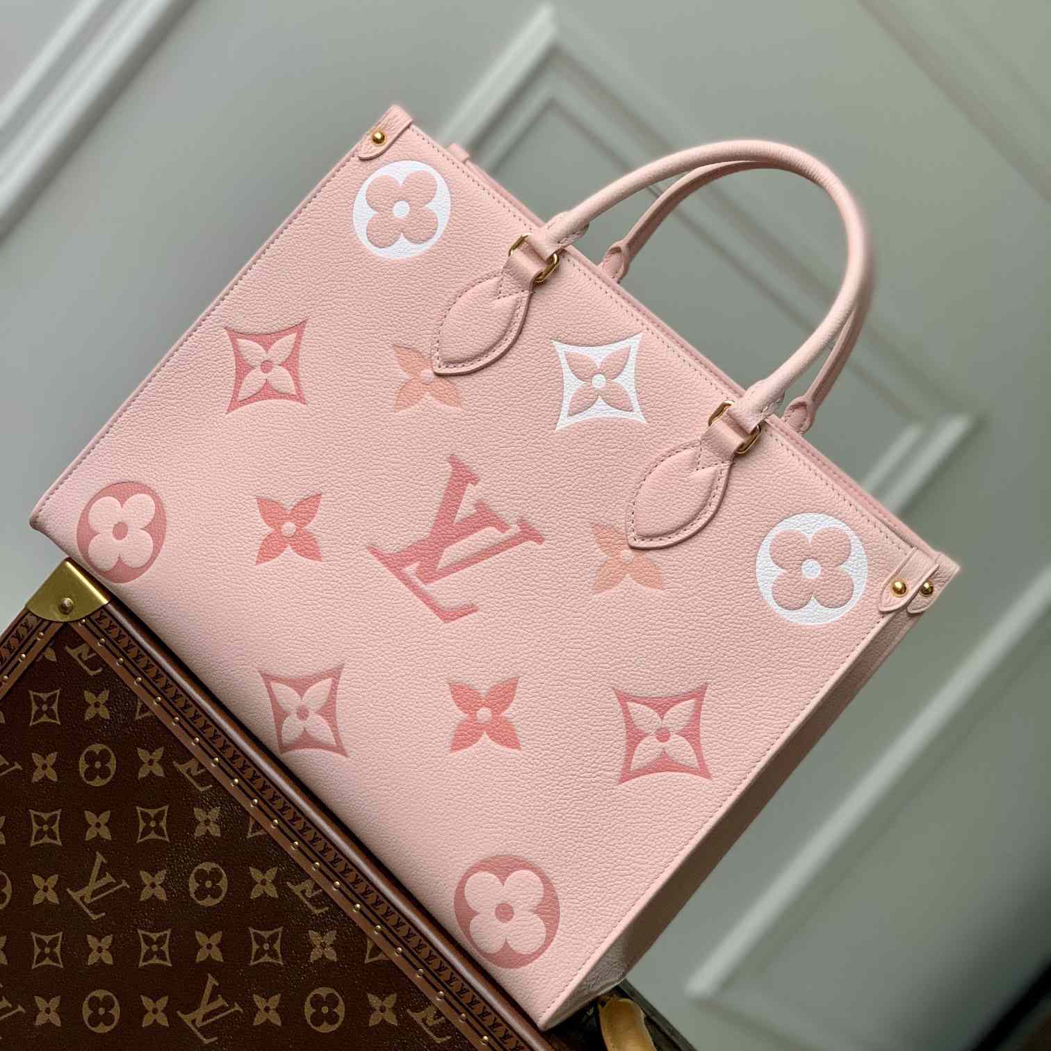 Louis Vuitton OnTheGo MM    M46542 - DesignerGu