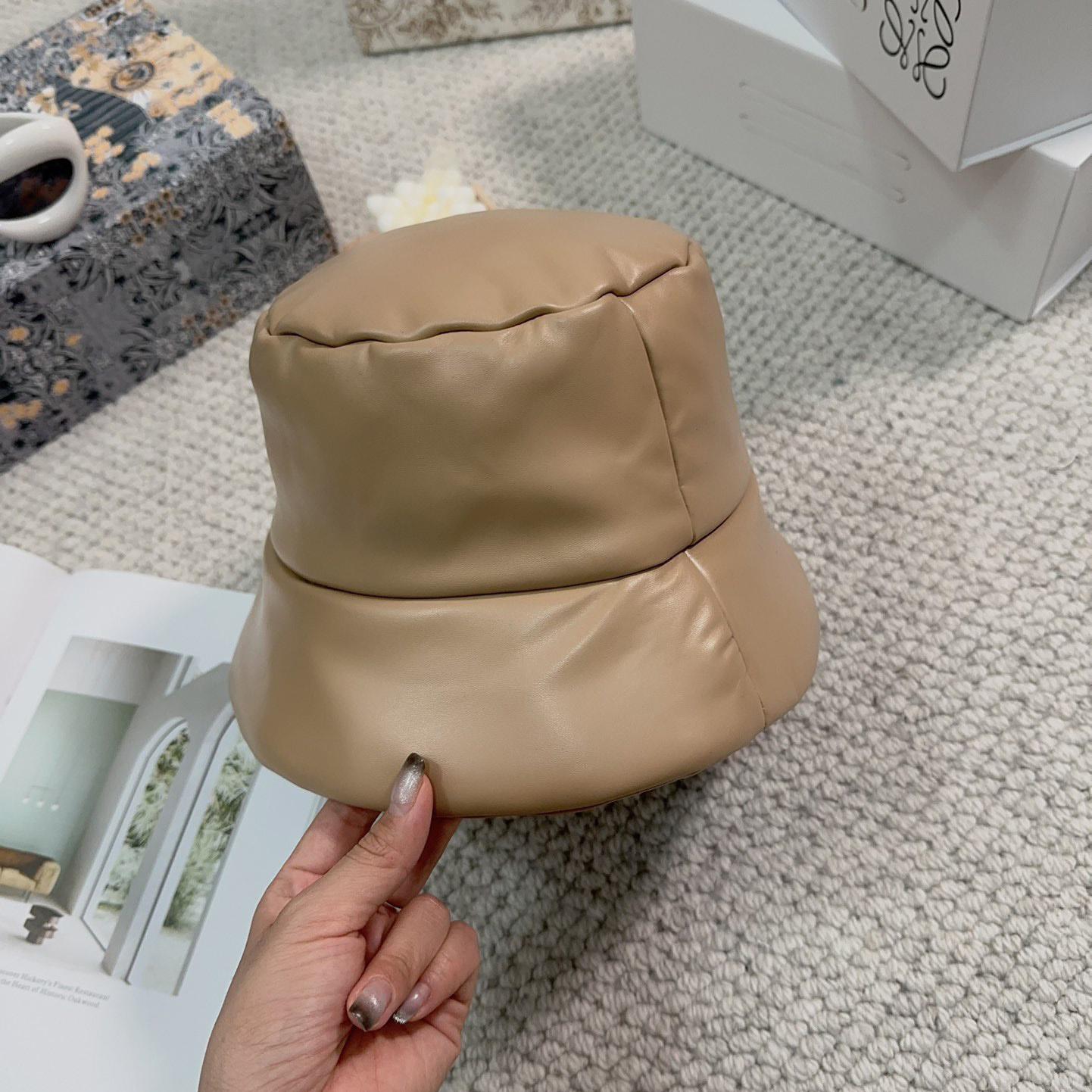 Prada Enamelled-logo Leather Bucket Hat - DesignerGu