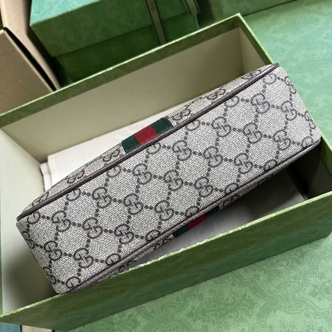 Gucci  Savoy Toiletry Case With Web (14.5x 23.5x 6.5cm) - DesignerGu