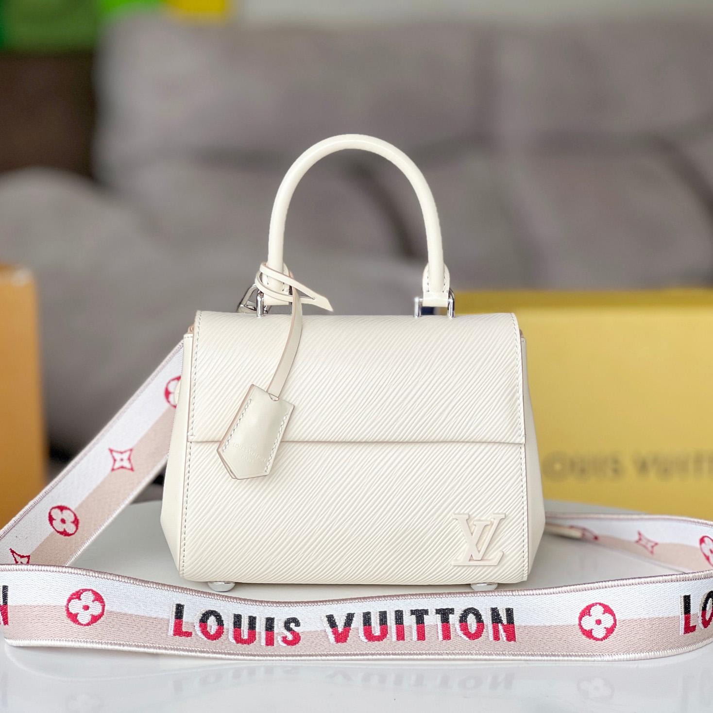 Louis Vuitton Cluny Mini (20 x 16 x 7.5cm)M58928 - DesignerGu