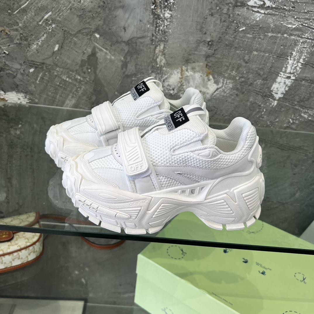 Off White Glove Slip-on Sneakers - DesignerGu