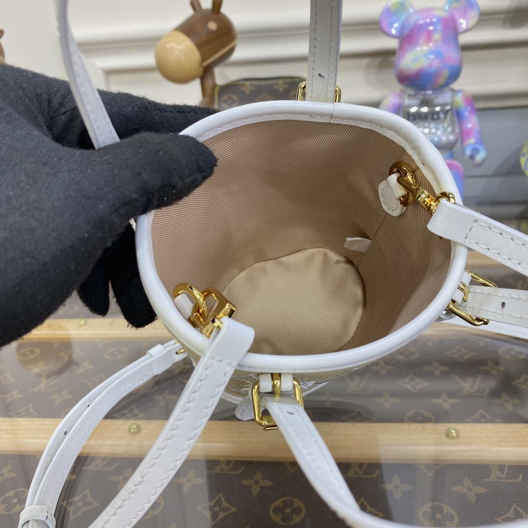 Louis Vuitton Nano Bucket (13*17*9cm) - DesignerGu