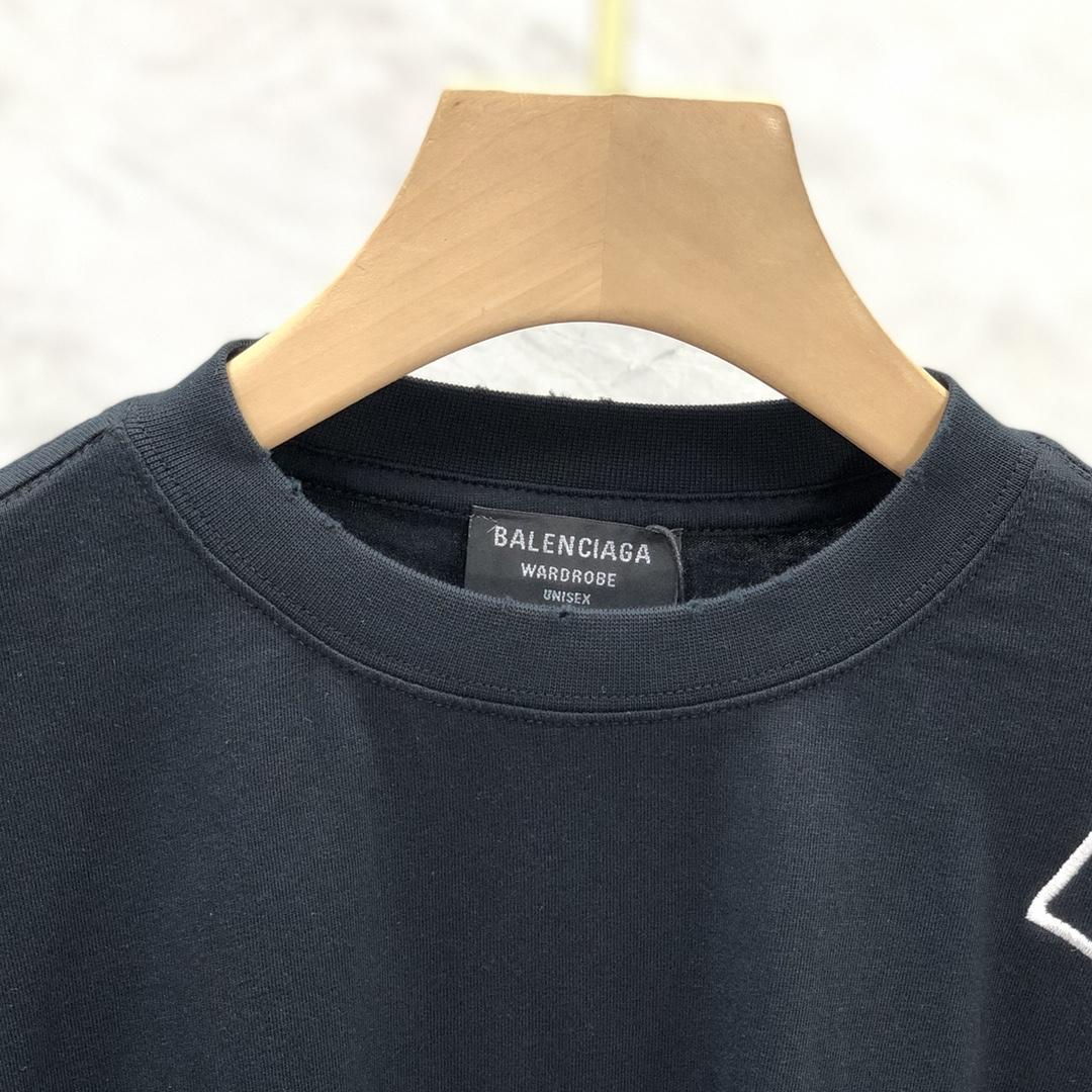 Balenciaga Outline Long Sleeve T-Shirt Oversized In Black - DesignerGu