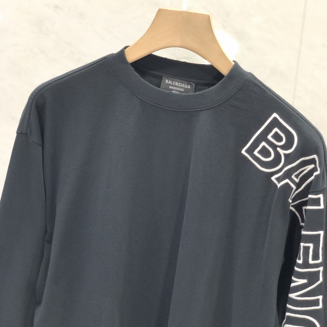 Balenciaga Outline Long Sleeve T-Shirt Oversized In Black - DesignerGu