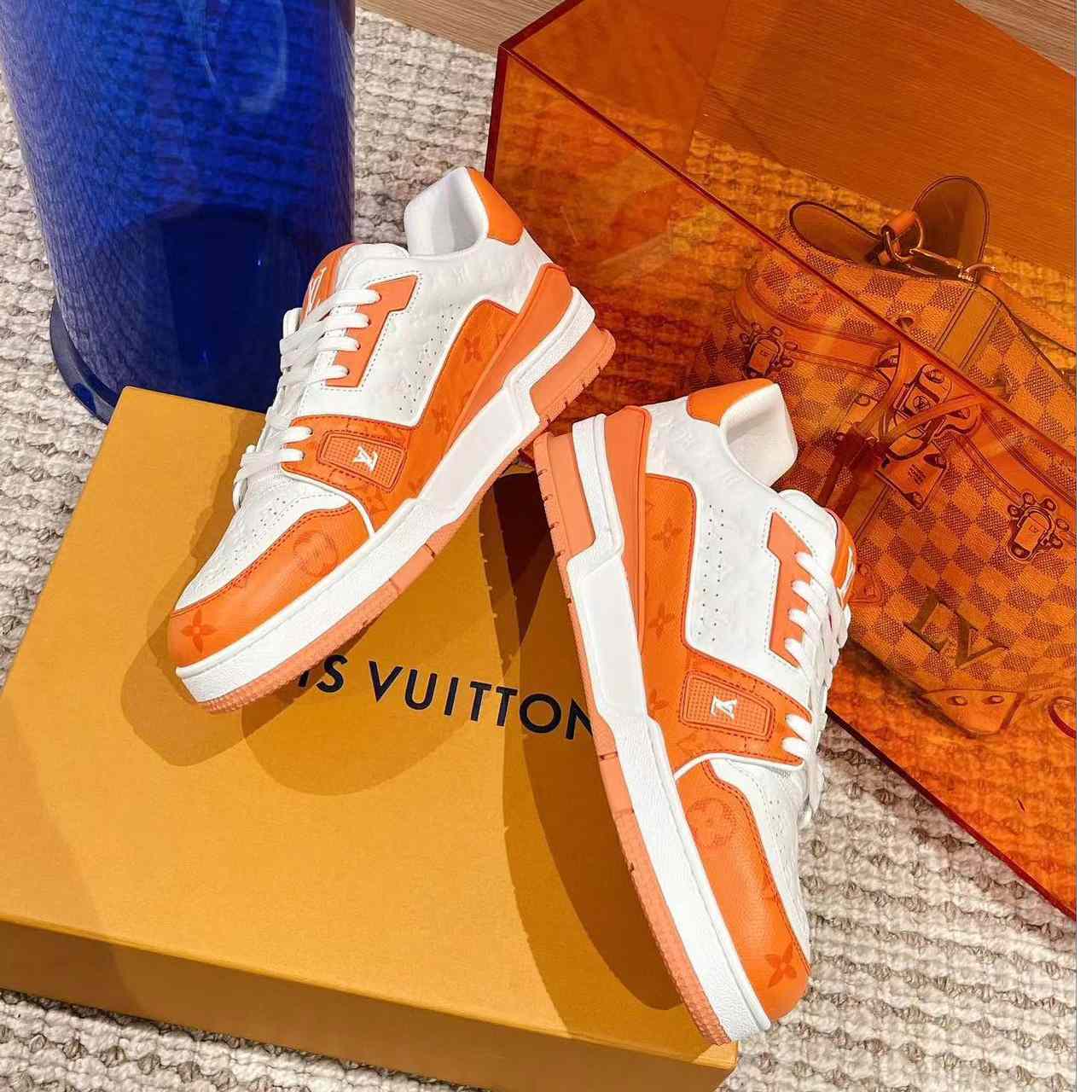 Louis Vuitton LV Trainer Sneaker         1ABOIU - DesignerGu