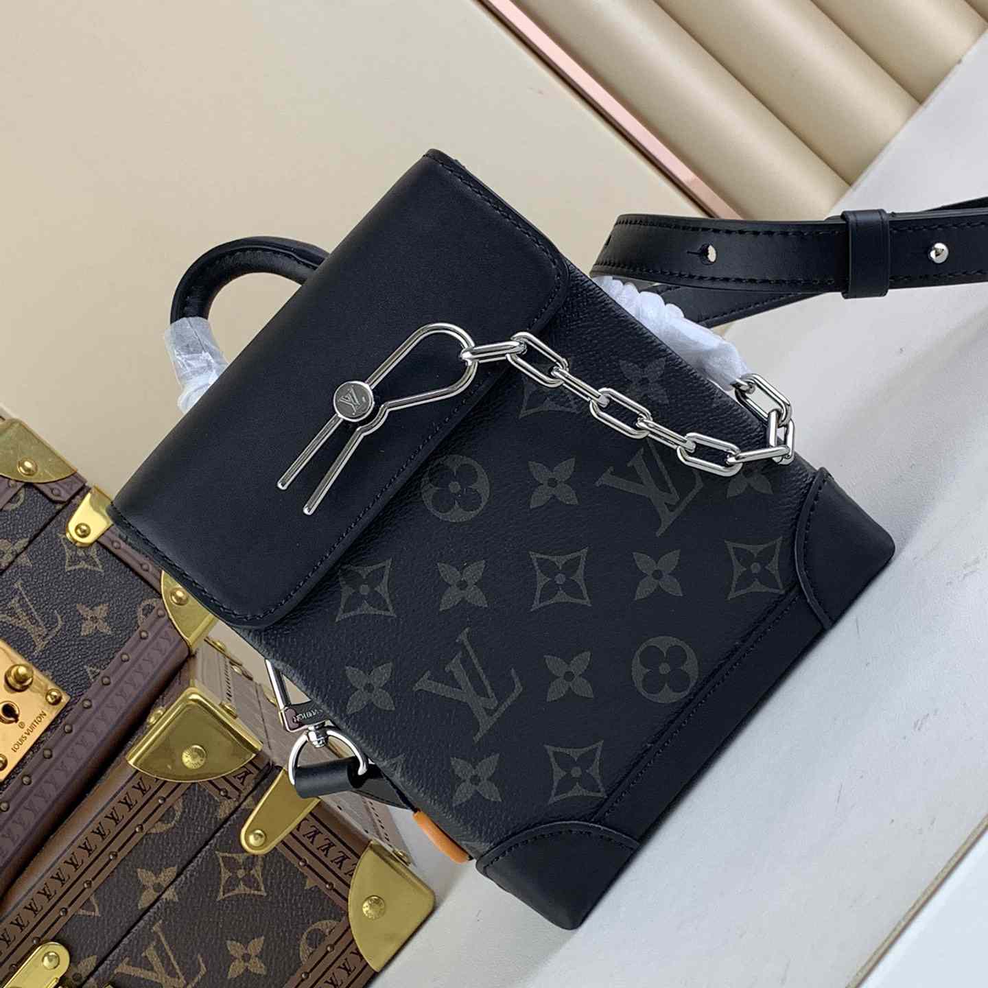 Louis Vuitton Nano Steamer  (15 x 18 x 7 cm) M82774 - DesignerGu