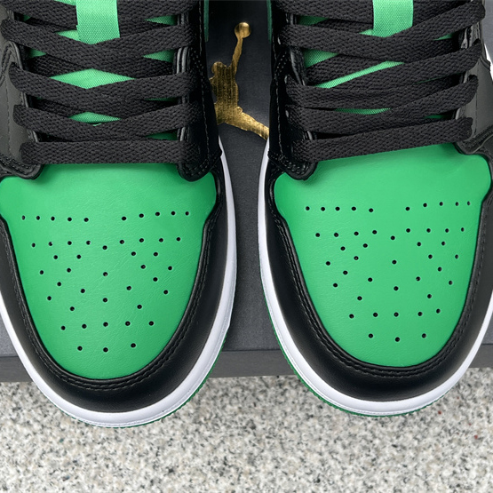 Air Jordan 1 Low “Lucky Green” Sneaker   553558-065  - DesignerGu