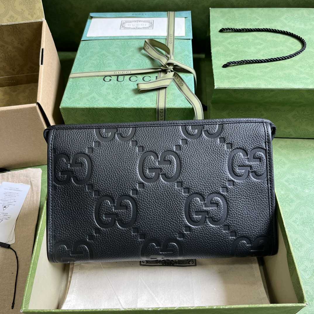 Gucci Jumbo GG Pouch (28.5x 18x 9cm) - DesignerGu