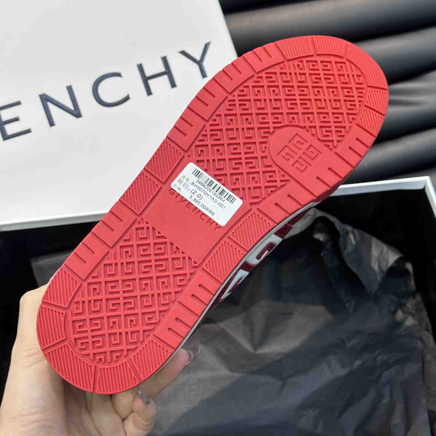 Givenchy G4 Sneakers In Patent Leather - DesignerGu