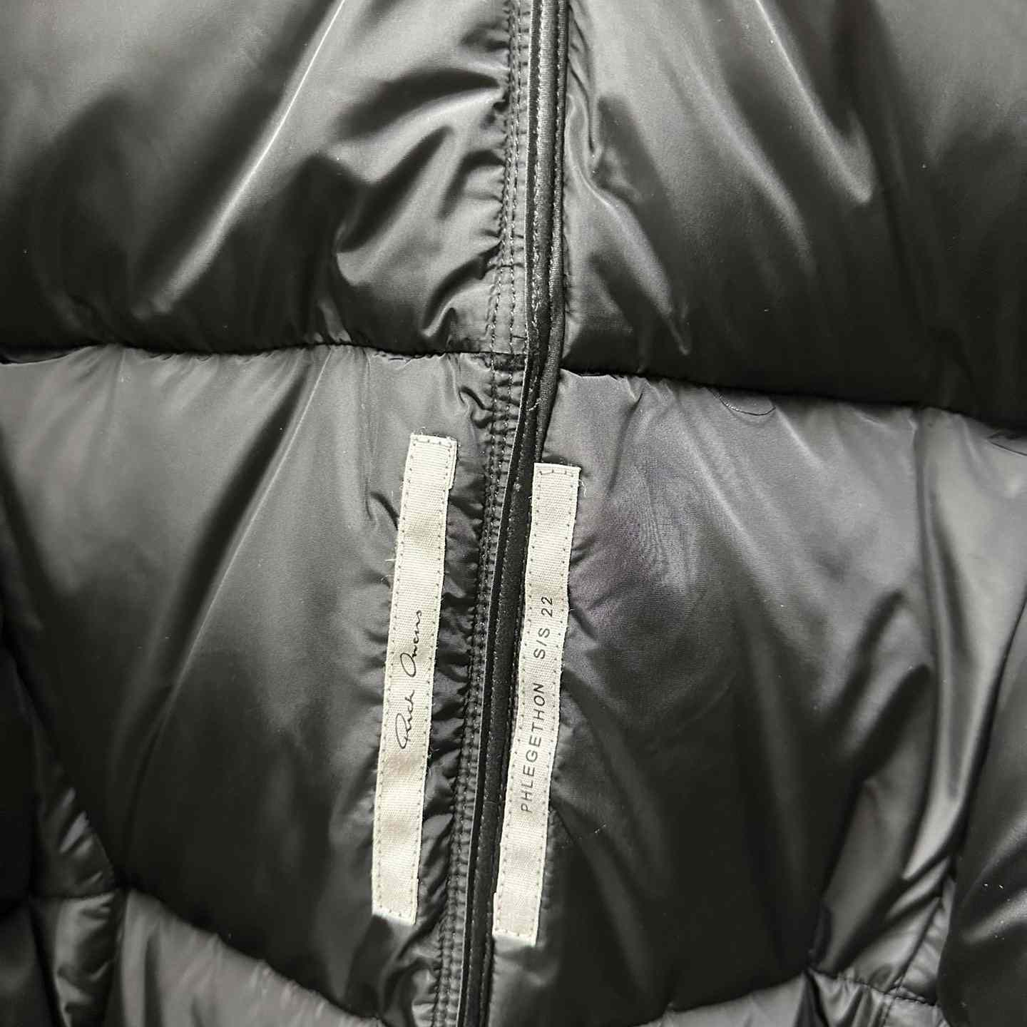 Rick Owens Down Jacket With Zipper - DesignerGu