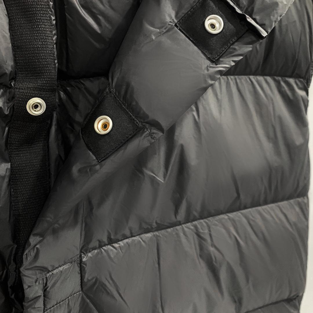 Rick Owens Black Padded Down Vest - DesignerGu