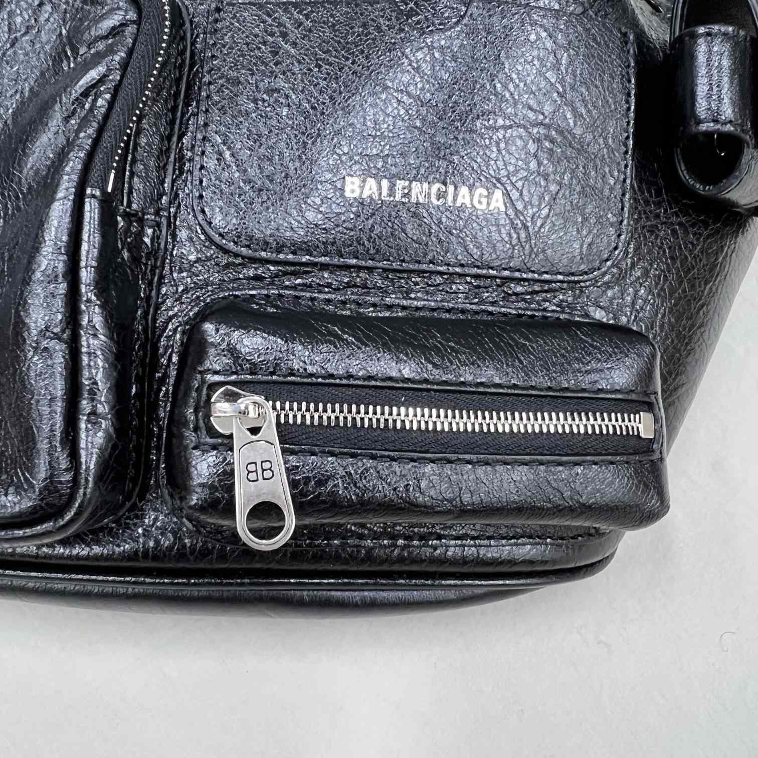 Balenciaga Superbusy Beltpack In Black - DesignerGu