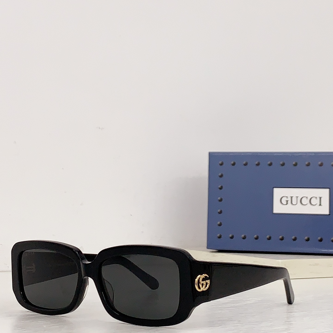 Gucci Specialized Fit Rectangular Sunglasse - DesignerGu