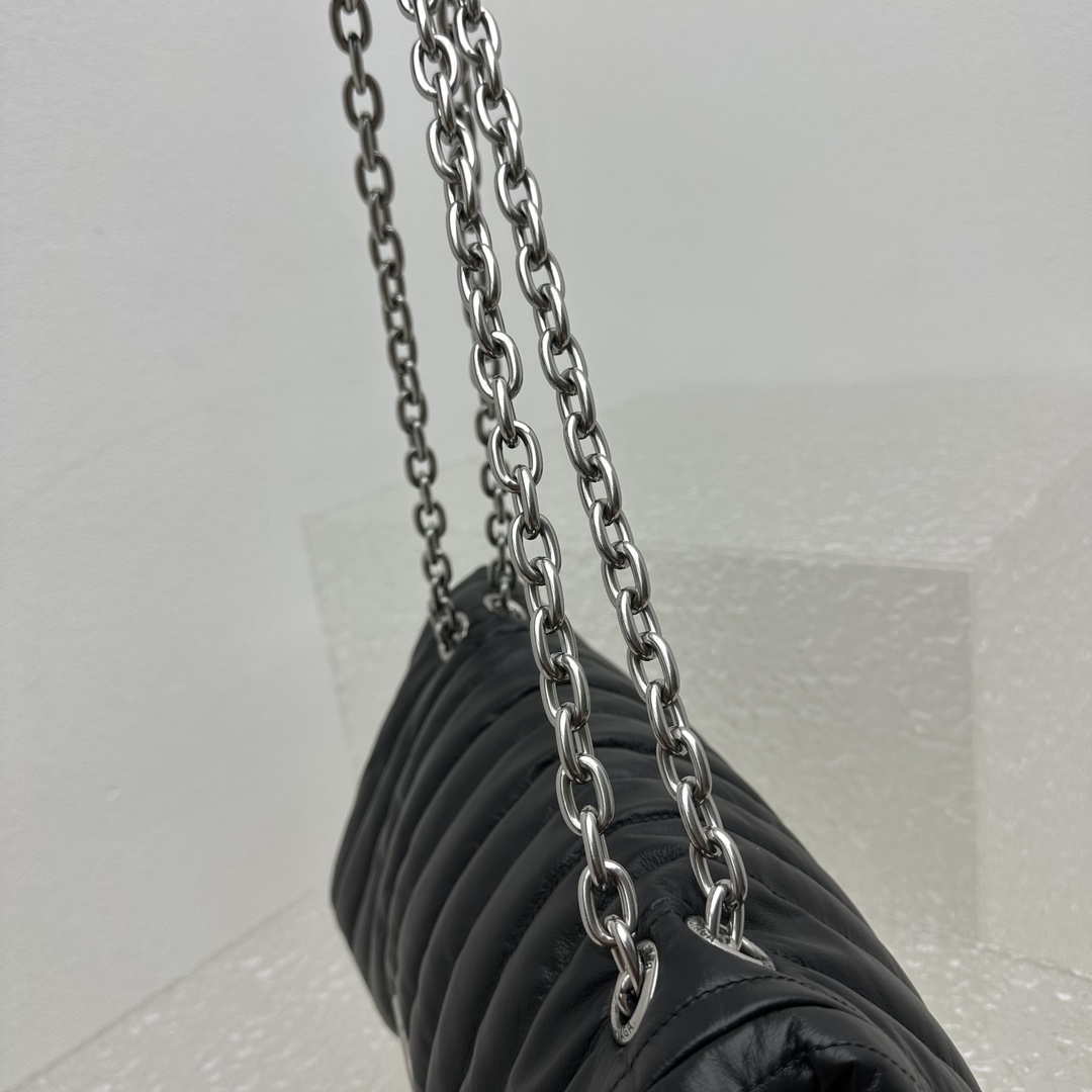 Balenciaga Monaco Large Chain Bag In Black (43.5x32x13cm) - DesignerGu