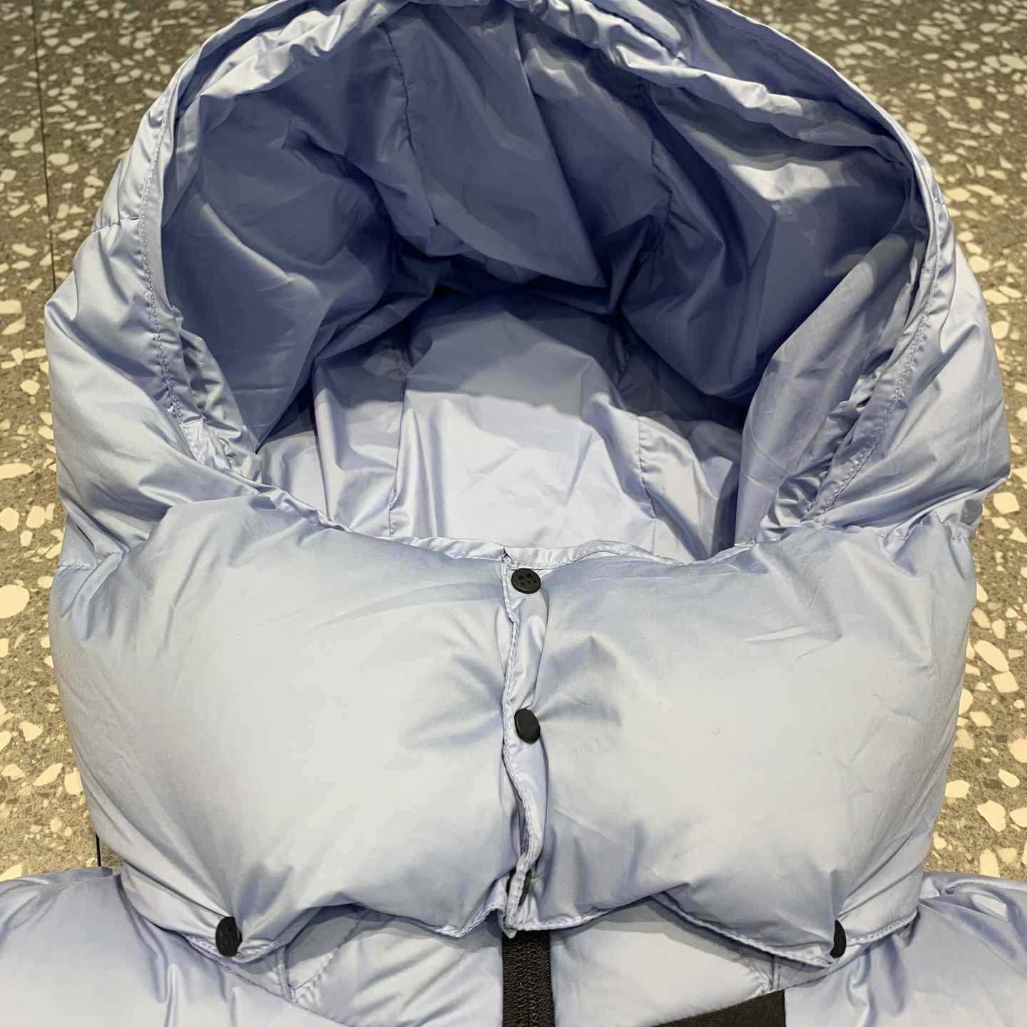 Moncler Ume Short Down Jacket - DesignerGu