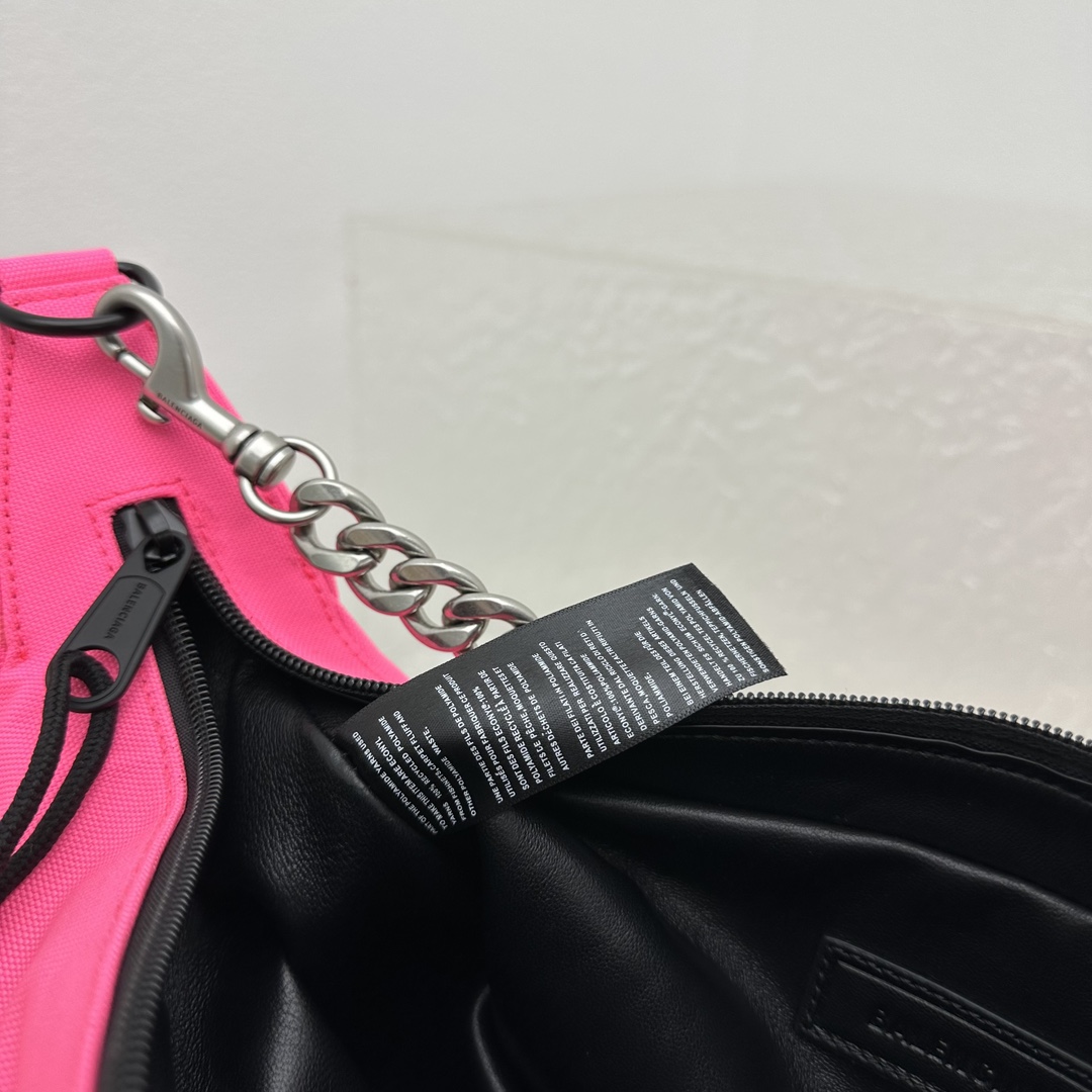 Balenciaga Raver Medium Bag With Chain In Neon Pink - DesignerGu