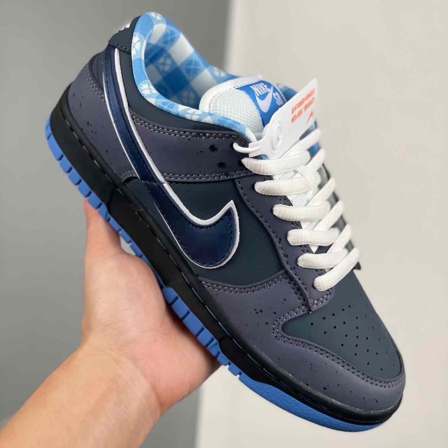  Concepts x Nk Dunk Low Pro SB "Blue Lobster"  Sneaker      313170-342 - DesignerGu