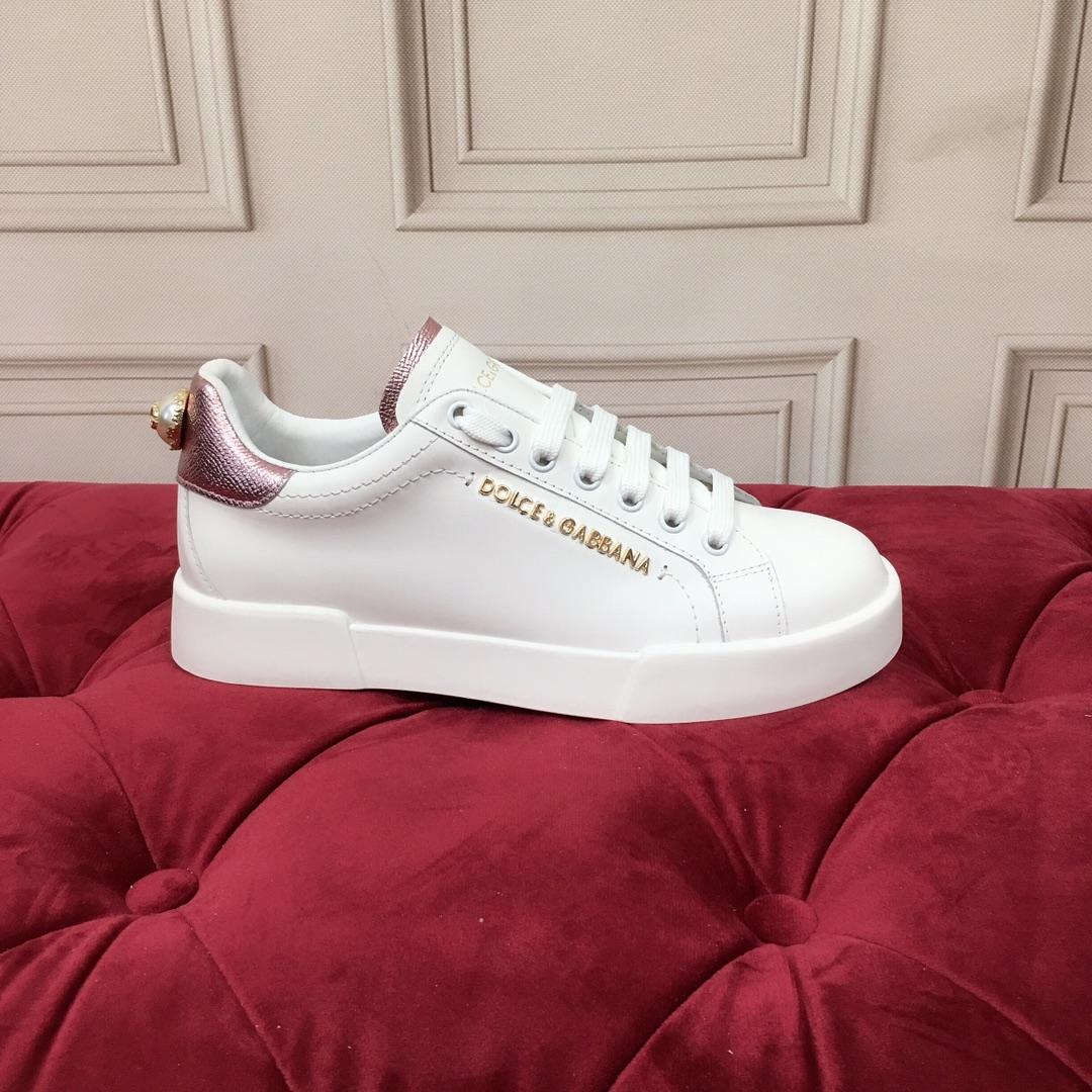 Dolce & Gabbana White Portofino Trainers With Pearl - DesignerGu