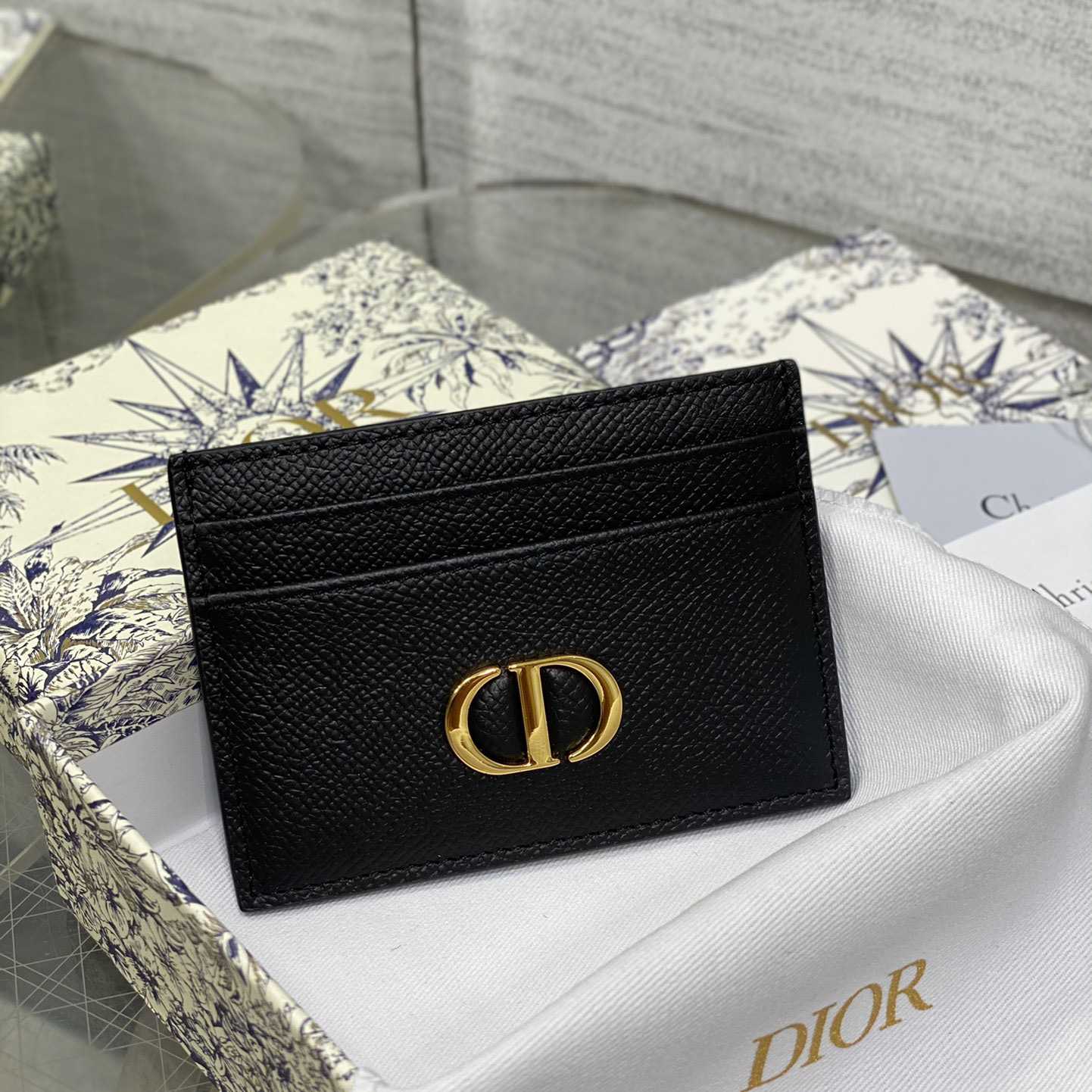 Dior 30 Montaigne Five-Slot Card Holder - DesignerGu