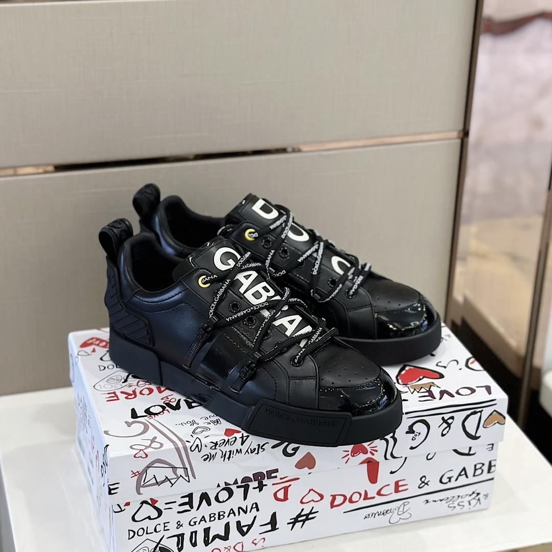 Dolce & Gabbana Portofino Sneakers - DesignerGu