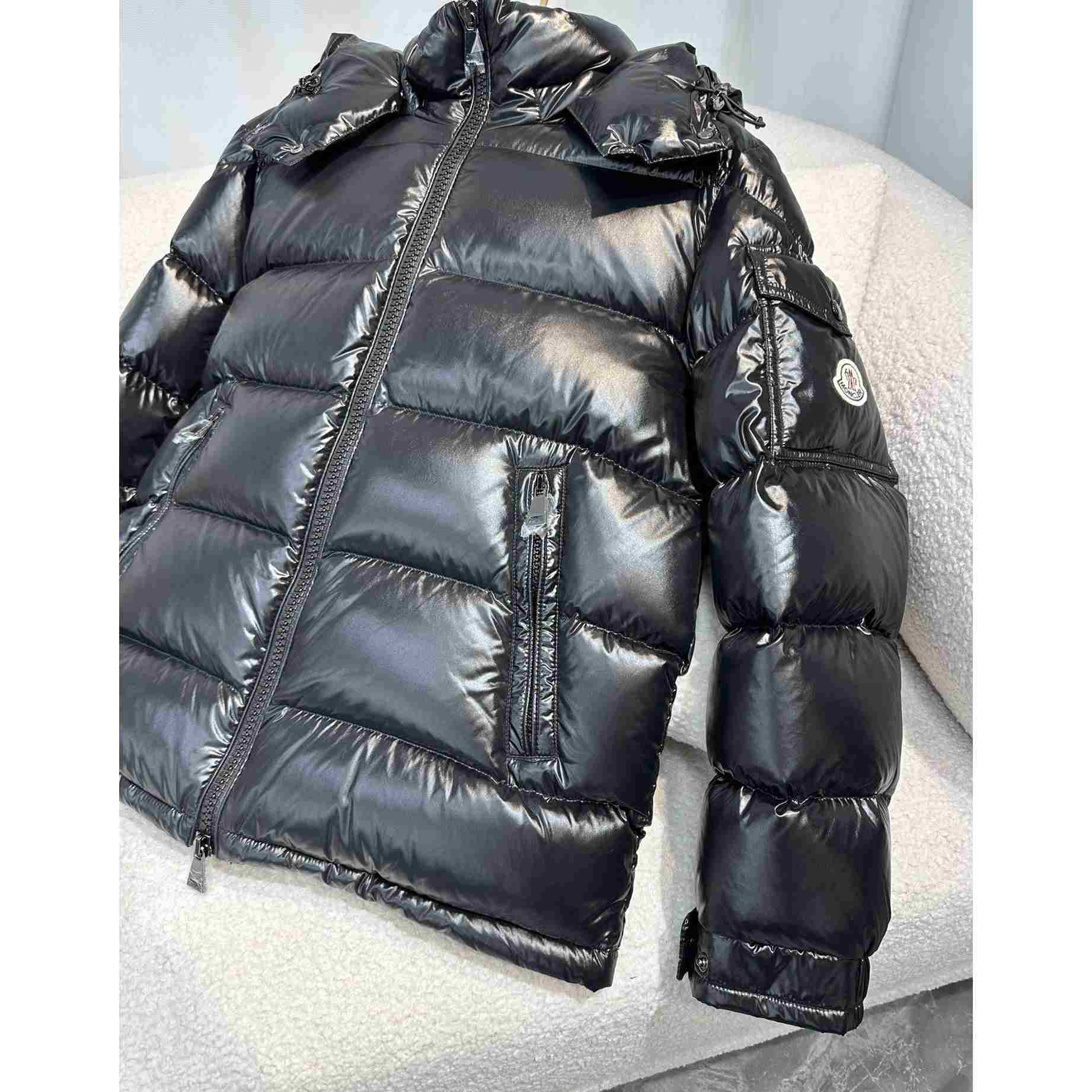 Moncler Maire Short Down Jacket - DesignerGu